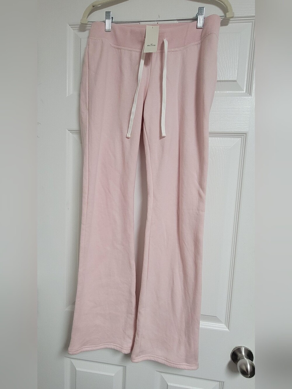 Hollister NWT Y2K Low Rise Wide Leg Sweatpants Size Small.